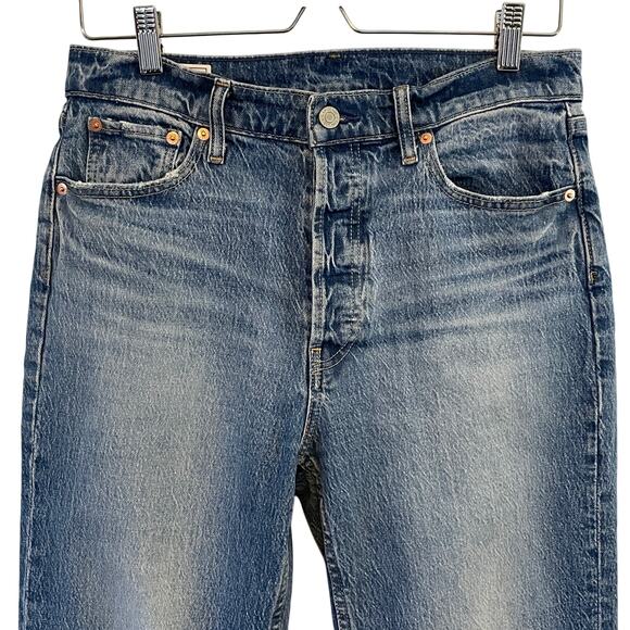 Gap Cheeky Straight High Rise Button Fly Medium Wash Size 8/29 Regular - Picture 2 of 7